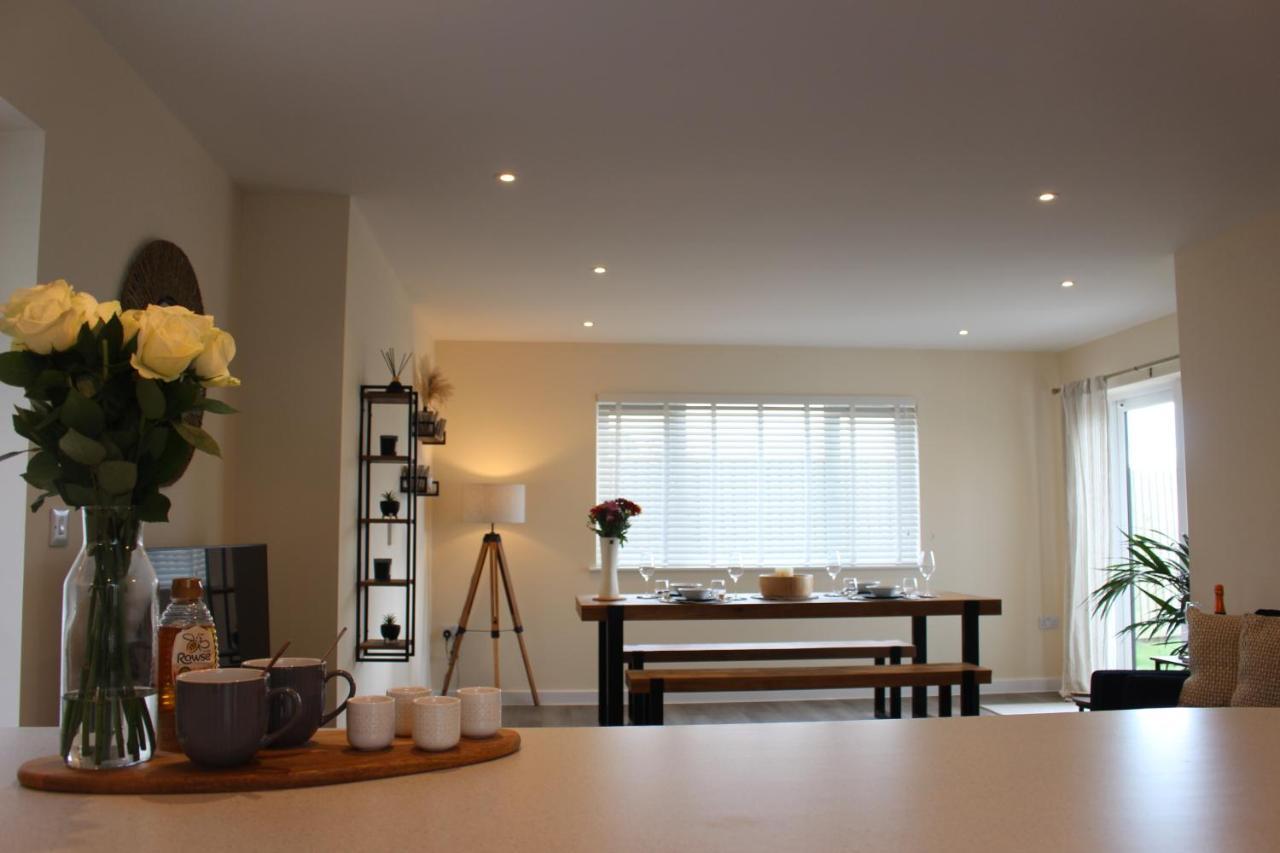ביוד No 1 The Paddock - Spacious Holiday Home With A Hot Tub מראה חיצוני תמונה